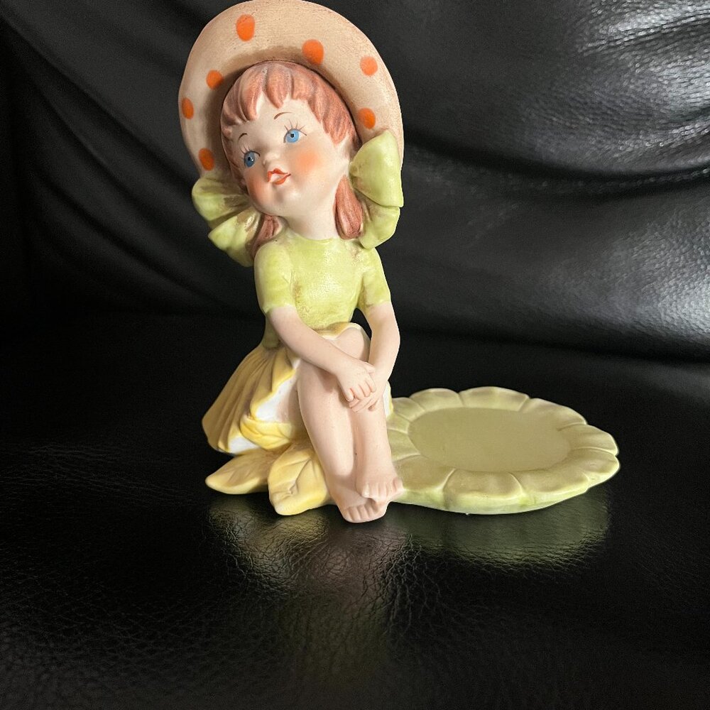 Vintage 1970's Seymour mann lovables porcelain figurine Luv 10